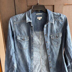 CLASSIC WOMENS DENIM SHIRT M